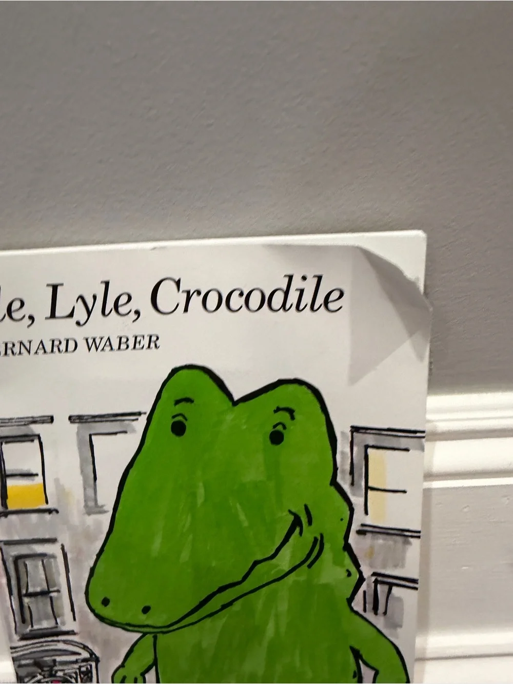 Lyle, Lyle, Crocodile Illustrated Children's Paperback Book Green Reading Learn